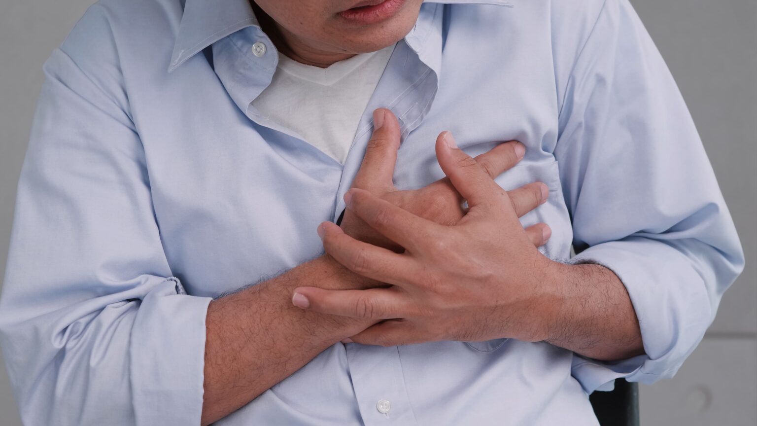Image heart attack symptoms